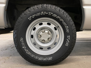 2004 Dodge Ram 1500 4WD V8 Quad Cab Manual