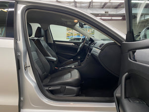 2013 Volkswagen Passat 2.5 SE Manual
