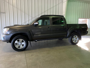 2015 Toyota Tacoma Double Cab 4WD Manual