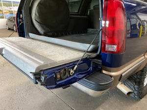 1996 Chevrolet Suburban K2500 4WD 7.4L