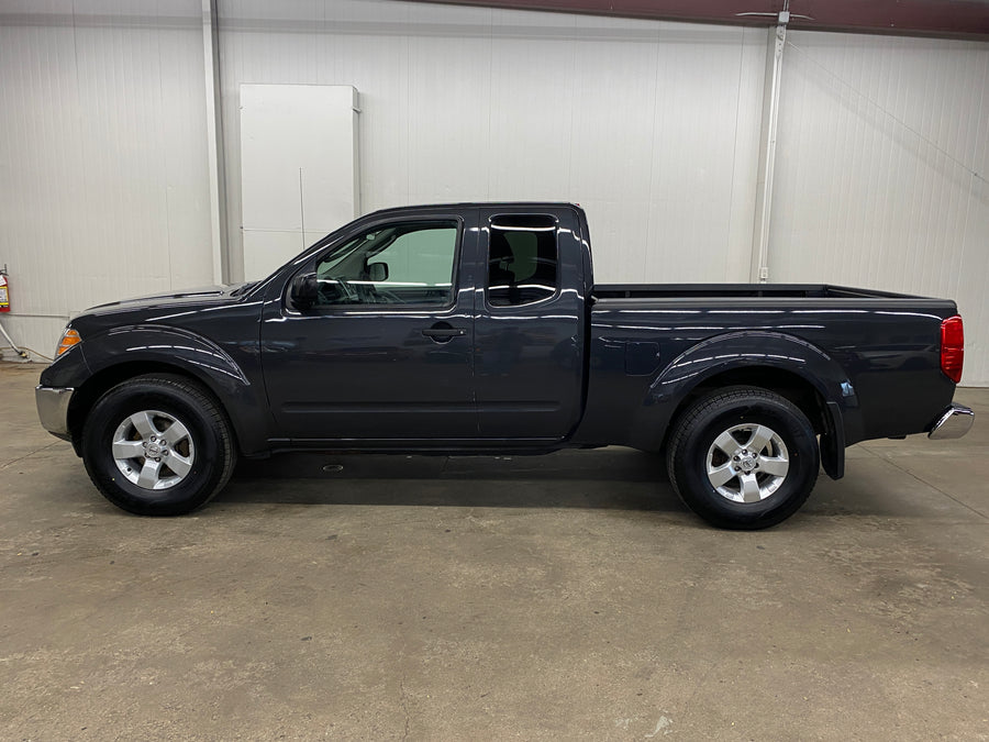 2010 Nissan Frontier SE King Cab 4WD Manual