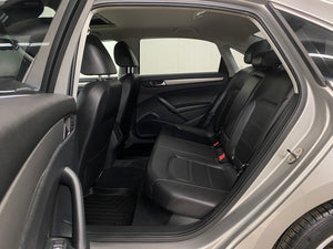 2014 Volkswagen Passat TDI SE