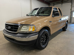 2001 Ford F-150 Extended Cab RWD Manual