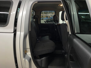 2004 Dodge Ram 1500 4WD V8 Quad Cab Manual