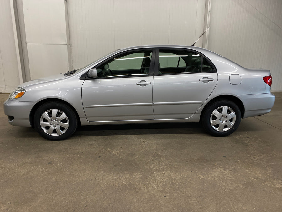 SOLD - 2007 Toyota Corolla LE
