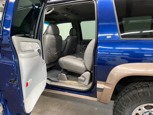 1996 Chevrolet Suburban K2500 4WD 7.4L