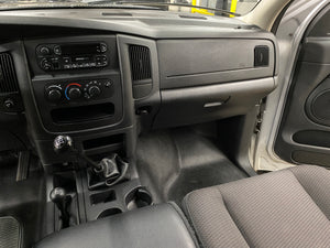 2004 Dodge Ram 1500 4WD V8 Quad Cab Manual