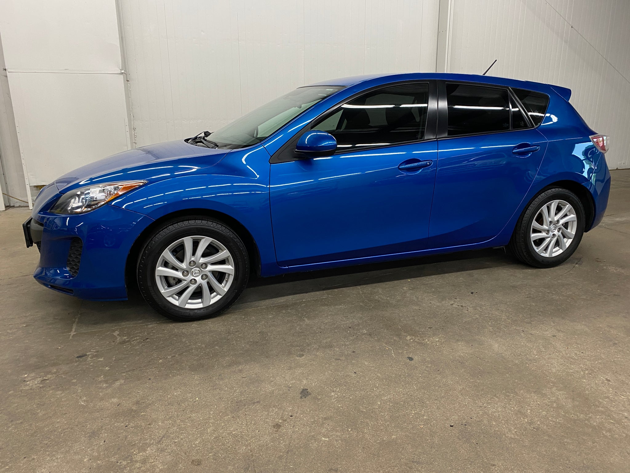 2012 Mazda Mazda3 Touring Manual