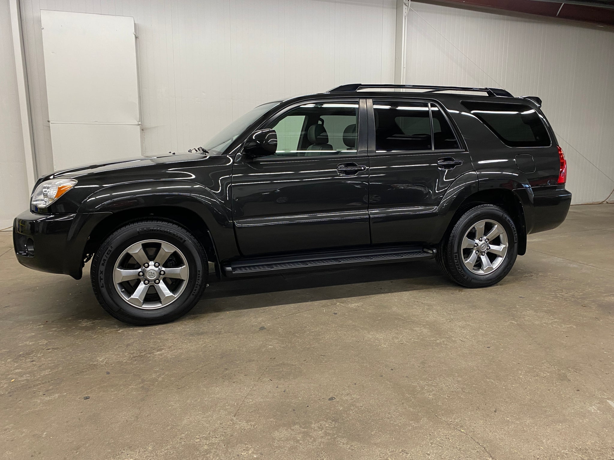 2006 Toyota 4Runner Limited 4WD 4.7L