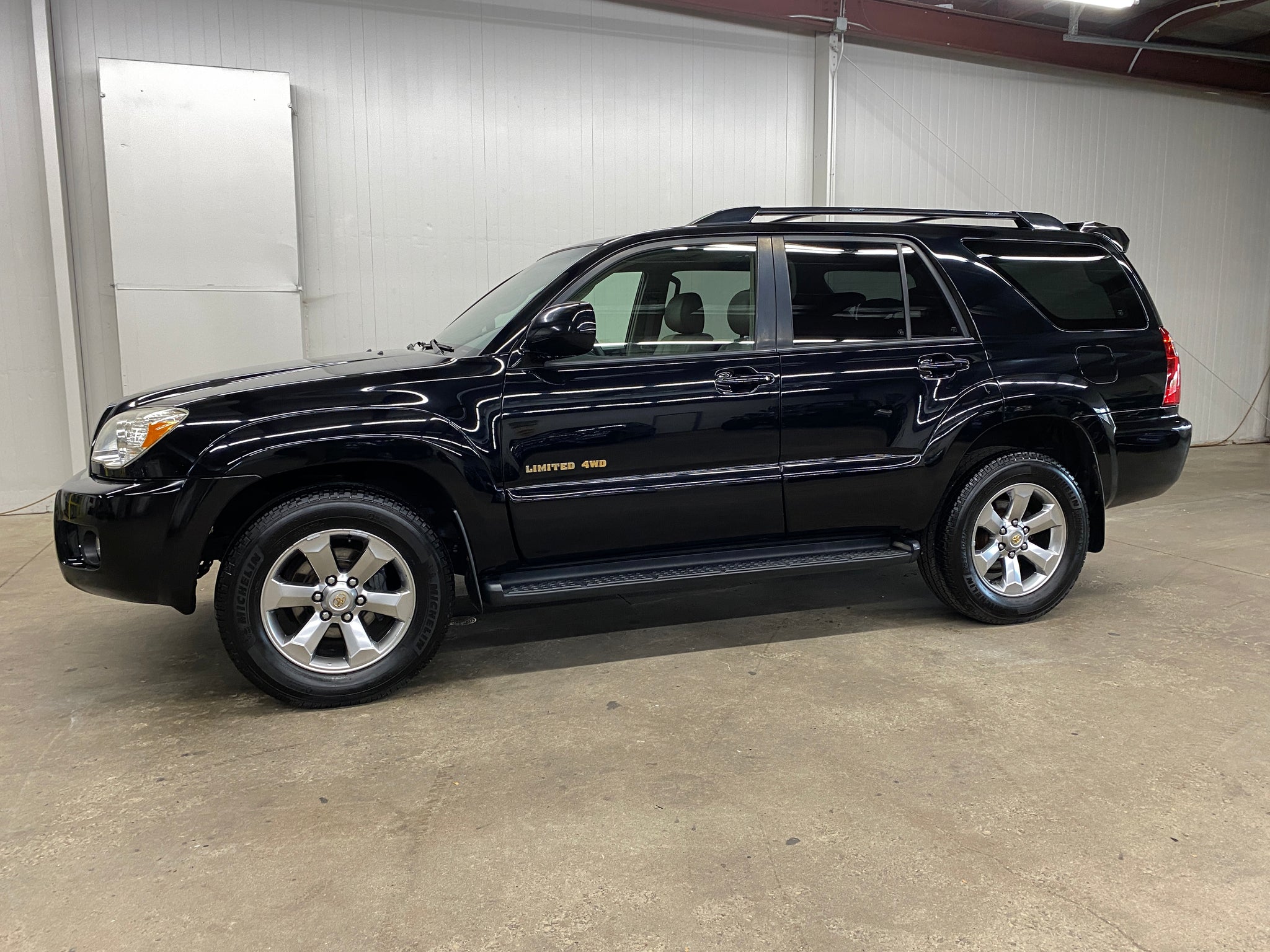 2007 Toyota 4Runner Limited 4WD V8