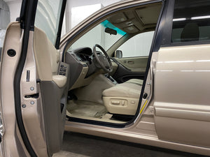 2004 Toyota Highlander V6 AWD 3rd Row