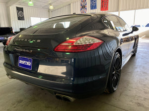 2012 Porsche Panamera Turbo S