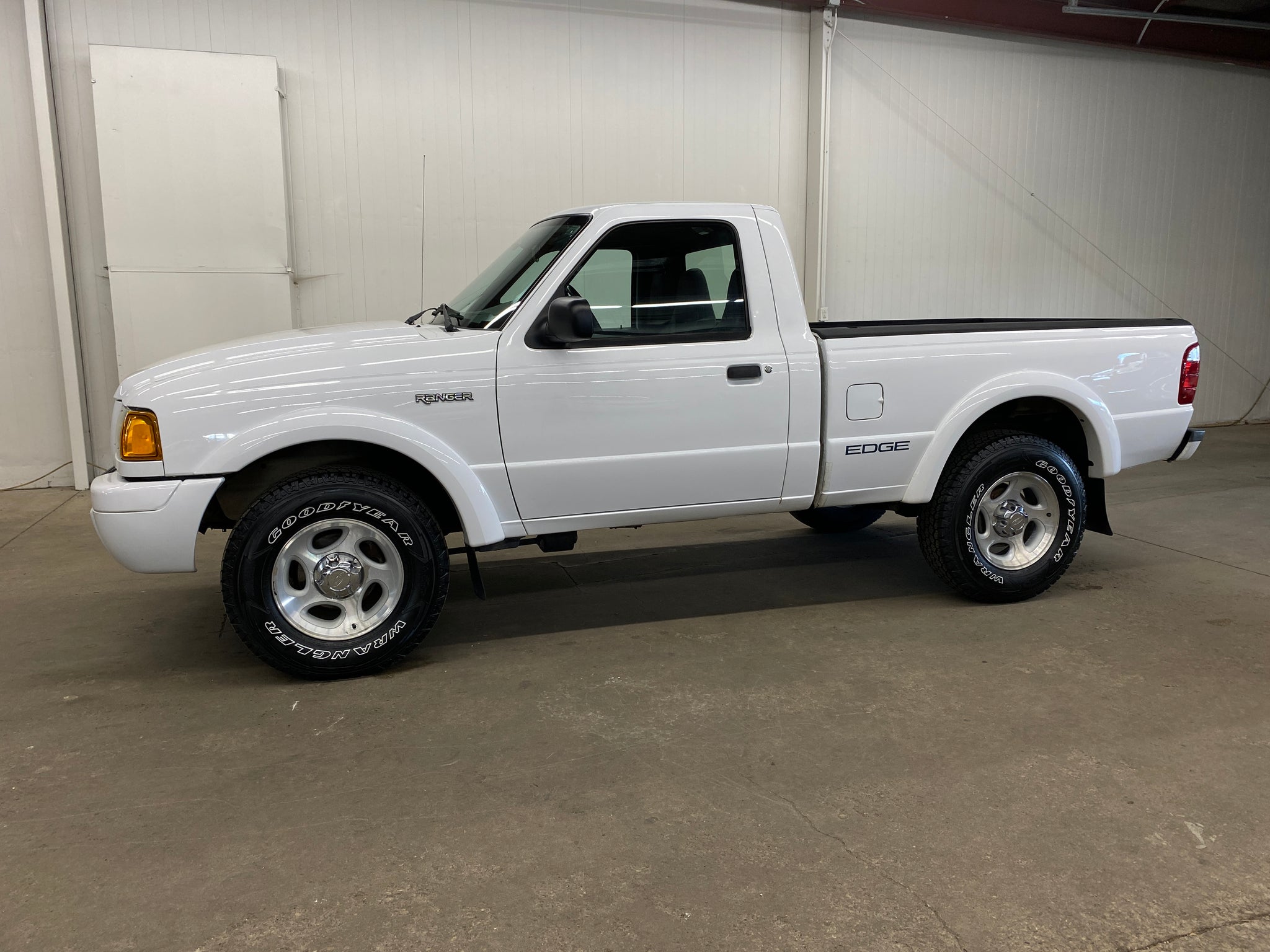 2002 Ford Ranger Edge 4WD 3.0L 4WD Manual