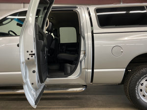 2004 Dodge Ram 1500 4WD V8 Quad Cab Manual