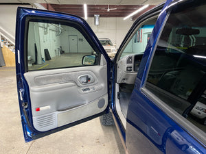 1996 Chevrolet Suburban K2500 4WD 7.4L