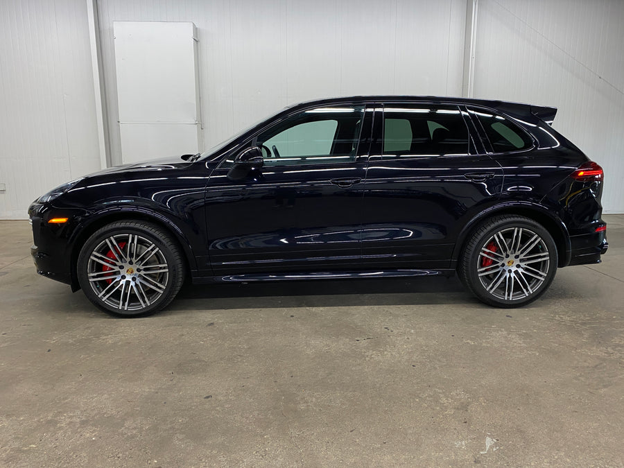 2017 Porsche Cayenne GTS
