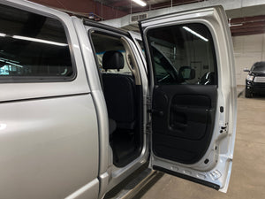 2004 Dodge Ram 1500 4WD V8 Quad Cab Manual