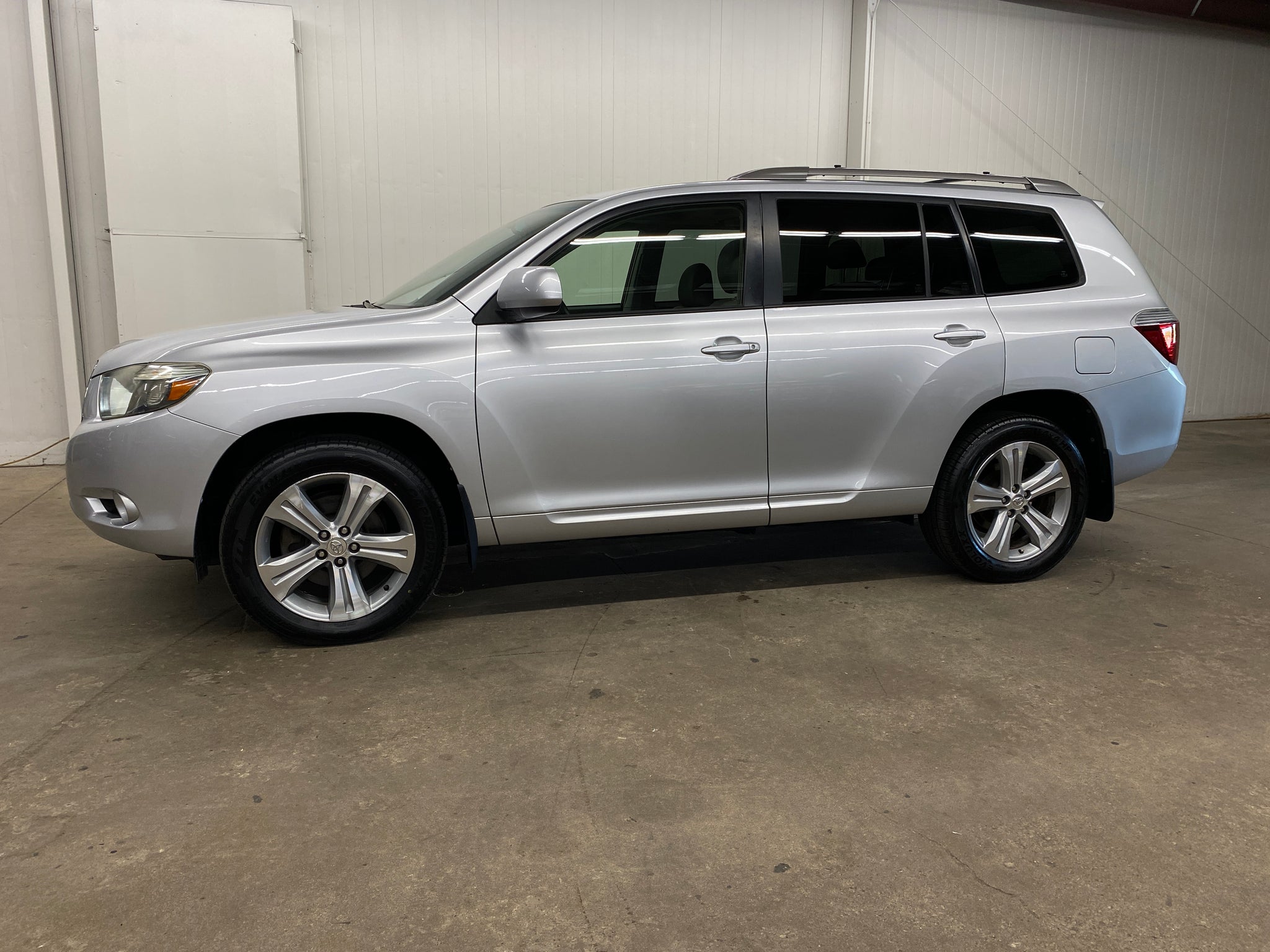 2008 Toyota Highlander Sport 4WD 3rd Row