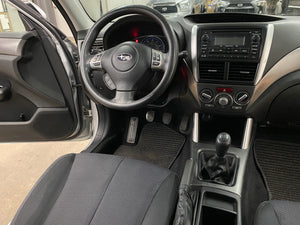 2011 Subaru Forester 2.5X Premium Manual