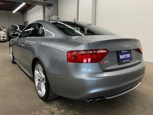 2009 Audi S5 Coupe Manual