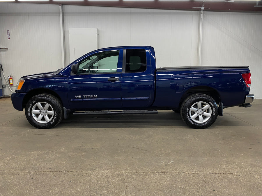 SOLD - 2010 Nissan Titan SE Extended Cab 4WD