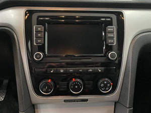 2013 Volkswagen Passat 2.5 SE Manual