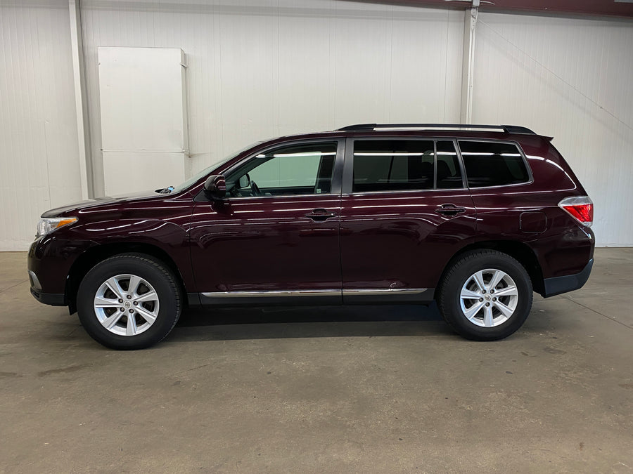 2012 Toyota Highlander FWD