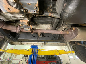 2007 Toyota 4Runner SR5 V6 Undercarriage Photos