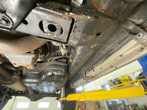 2007 Toyota 4Runner SR5 V6 Undercarriage Photos