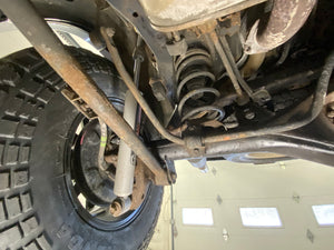 2007 Toyota 4Runner SR5 V6 Undercarriage Photos