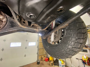 2007 Toyota 4Runner SR5 V6 Undercarriage Photos