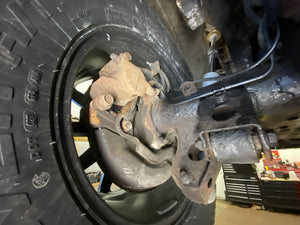 2007 Toyota 4Runner SR5 V6 Undercarriage Photos