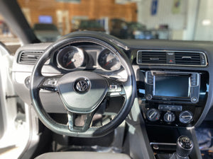 2016 Volkswagen Jetta 1.8T Sport Manual