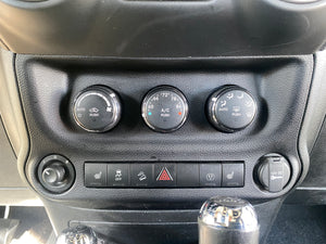 2013 Jeep Wrangler Unlimited Sahara 4WD