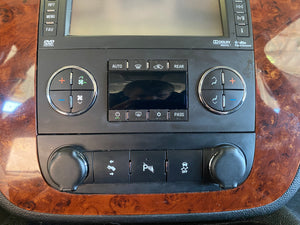 2013 Chevrolet Suburban 2500 4WD 6.0L