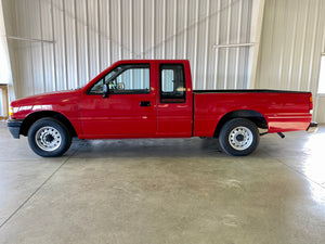 1992 Isuzu Space Cab 2WD Manual