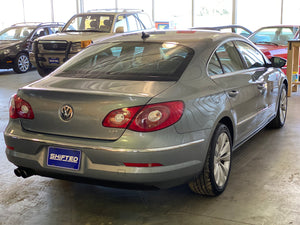 2010 Volkswagen CC Sport Manual