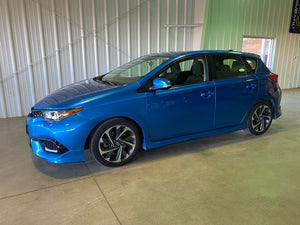 2016 Scion iM Manual