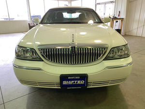 2010 Lincoln Town Car Signature Limited