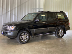 2004 Lexus LX 470