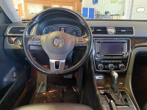 2015 Volkswagen Passat SEL Premium V6
