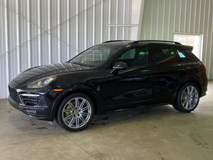 2013 Porsche Cayenne GTS