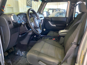 2011 Jeep Wrangler Unlimited Sahara Manual