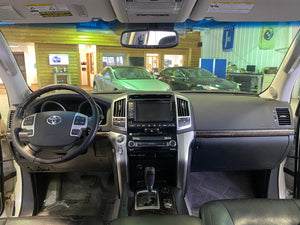 2013 Toyota Land Cruiser