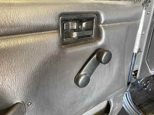 2002 Jeep Wrangler Sport 4.0L Manual