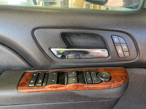 2013 Chevrolet Suburban 2500 4WD 6.0L