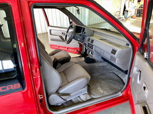 1992 Isuzu Space Cab 2WD Manual