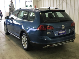 2017 Volkswagen Golf Alltrack 6-Speed Manual