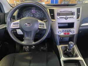 2012 Subaru Outback 2.5 Manual