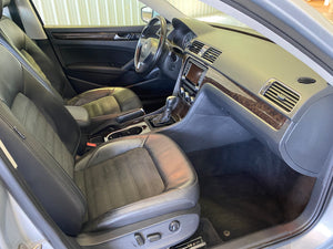2015 Volkswagen Passat SEL Premium V6